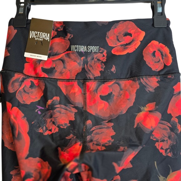 Victoria Secret Sports Bra Legging Set Black Roses Racer Back Athletic Mediu NWT - Picture 9 of 13